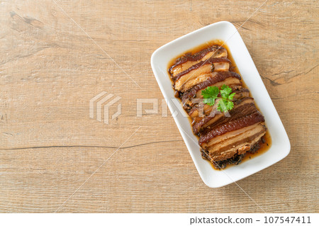 Steam Belly Pork With Swatow Mustard Cubbage Recipes or Mei Cai Kou Rou Steam Belly Pork With Swatow Mustard Cubbage Recipes or Mei Cai Kou Rou 107547411