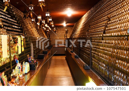 [Utazu Town, Shikoku 88 Temple Pilgrimage, Sanuki, 78th temple “Goshoji” Mantai Kannondo] 107547501