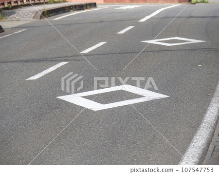 Diamond mark drawn on the road surface. Road marking (indication marking) "with pedestrian crossing or bicycle crossing". Diamond mark drawn on the road surface. Road marking (indication marking) "with pedestrian crossing or bicycle crossing". 107547753