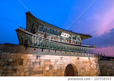 Janganmun Gate of Hwaseong Fortress, the Unesco World Heritage in Suwon, South Korea. Janganmun Gate of Hwaseong Fortress, the Unesco World Heritage in Suwon, South Korea. 107556343