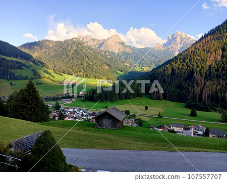 Lived in the valley at the end of the day Lived in the valley at the end of the day 107557707
