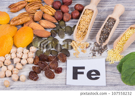 Ingredients containing natural iron, minerals and vitamins 107558232