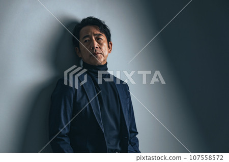 中間人的肖像 107558572