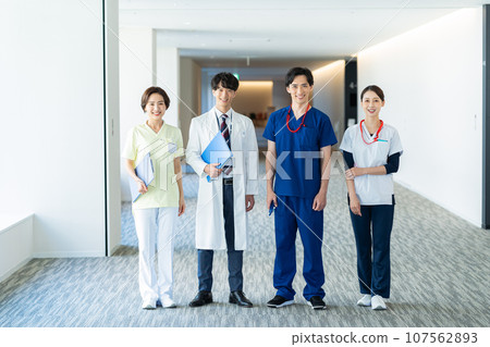 health care worker  107562893