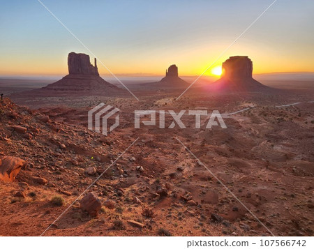 Monument Valley 107566742