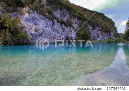 Plitvice Lakes National Park, a world natural heritage site in Croatia, the vivid blue of the lake seen from the Lower Lakes hill 107567502