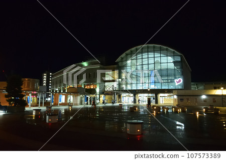 Takamatsu station at night 107573389