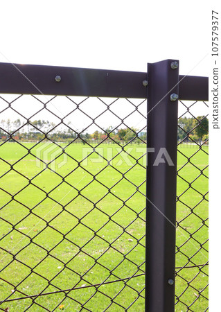 柵欄、柵欄、禁止侵入、禁止侵入、安全、門、門、金屬、安全 107579377