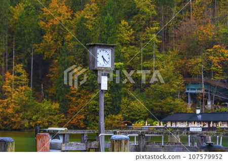 Germany, King Lake, pier, clock, ドイツ, キングレイク, w head, timepiece, Germany, King Lake, 107579952