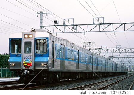 Hokuso Railway Type 7000 stopping at the depot 107582501
