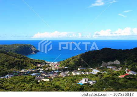 Kozushima townscape Kozushima, Izu Islands 107586817