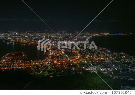 Hakodate City, night view from Mt. Hakodate summit observation deck Hakodate City, night view from Mt. Hakodate summit observation deck 107591043