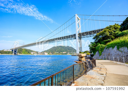 從福岡縣一側看到的關門大橋 福岡縣北九州市 從福岡縣一側看到的關門大橋 福岡縣北九州市 107591992