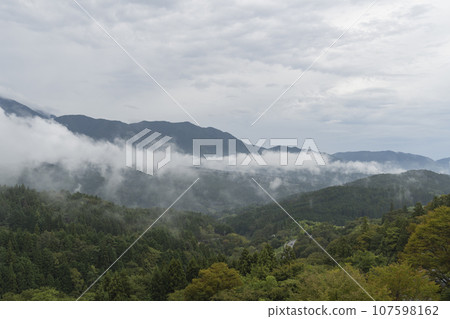 Mountains seen from Magome-juku observation deck 107598162