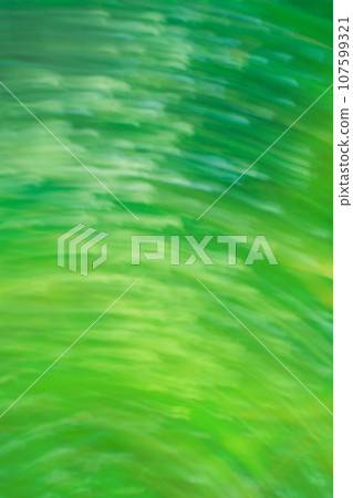 Blurry unfocused photographic effect 107599321