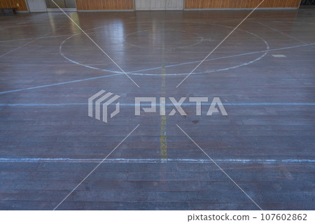 志摩縣志摩縣Gamo-gun Shikama小學誰射殺了公眾 107602862