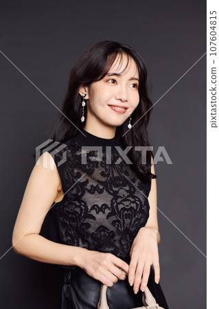 autumn clothes fashion portrait autumn clothes fashion portrait 107604815