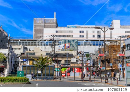 東京都足立區北千住站（東口扶輪） 107605129