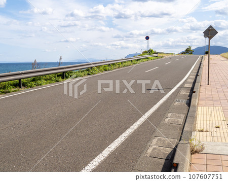 seaside road. Fukui Prefectural Route 149 Otomi Nakatsukai Line (in Takahama Town, Oi District, Fukui Prefecture). 107607751