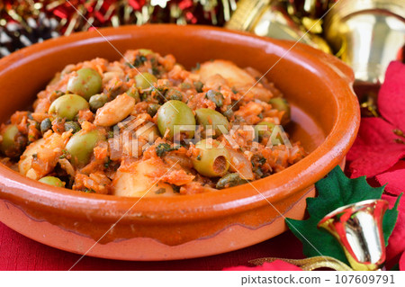 墨西哥傳統聖誕菜餚 Bacalao a la Vizcaina 墨西哥傳統聖誕菜餚 Bacalao a la Vizcaina 107609791
