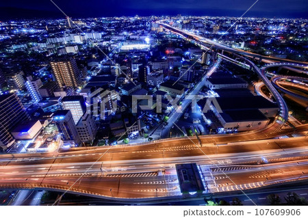 日本夜景遺產，從東大阪市役所22樓展望大廳看到的東大阪交界處夜景（酷型） 107609906