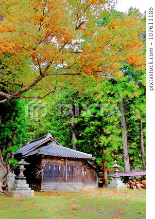 Shrines and temples in Shinshu 107611186