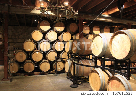 Napa Valley California Premium Wine American Wine Mecca Red Wine Cabernet Sauvignon 107611525