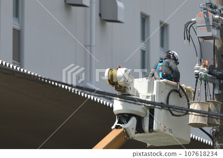 電機工程：開關安裝工程 107618234