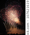 Fireworks dancing in the night sky (Omagari Fireworks Festival) 107621619