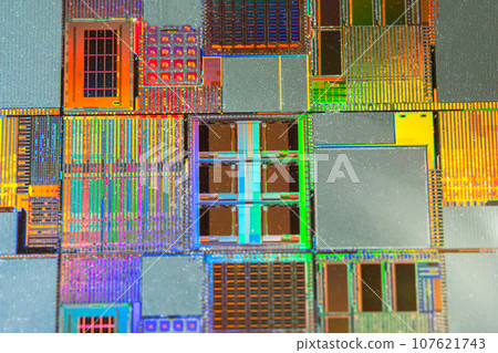 Silicon wafer for manufacturing semiconductor of integrated circuit. 107621743