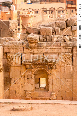 Ancient roman ruins of Jerash Gerasa, Jordan Ancient roman ruins of Jerash Gerasa, Jordan 107622495