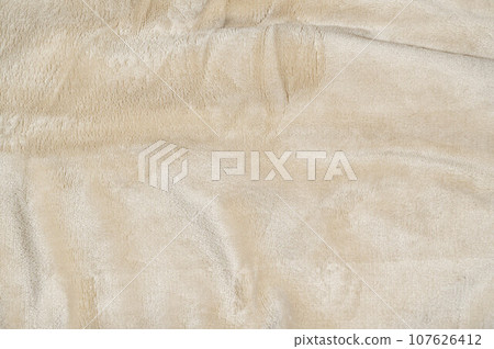 shiny beige blanket 107626412