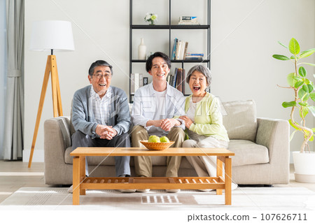A family A family 107626711