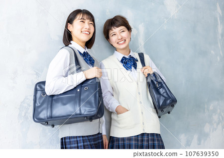 高中女生高中生形象 107639350