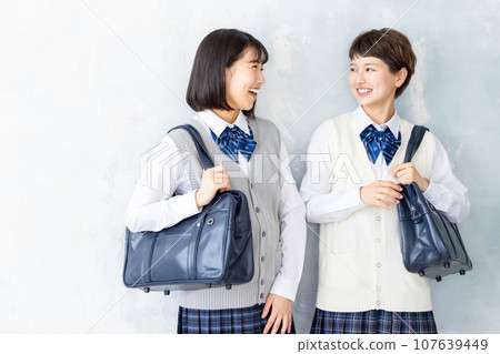 高中女生高中生形象 107639449