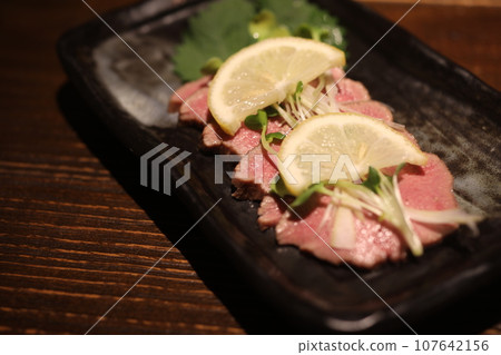 燒肉 107642156