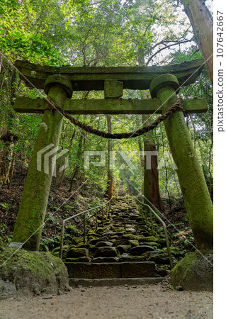 大分縣豐後高田市熊野馬蓋佛，日本最大的馬蓋佛之一 107642667
