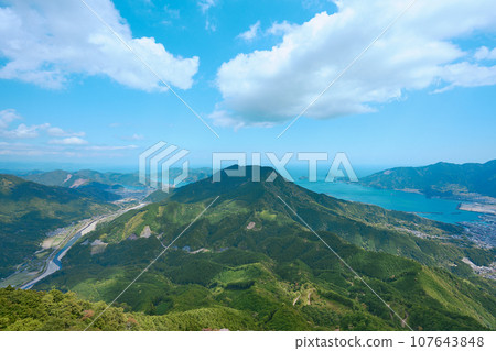 從大象背上看賓勢山、天倉山 107643848