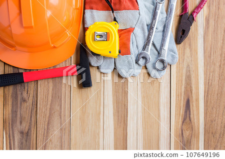 Safety equipment,tool kit and plan construction 107649196