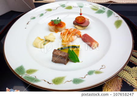 懷石料理 慶祝菜餚 懷石料理 慶祝菜餚 107658247