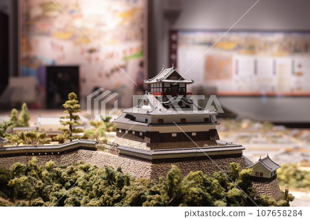 castle diorama 107658284