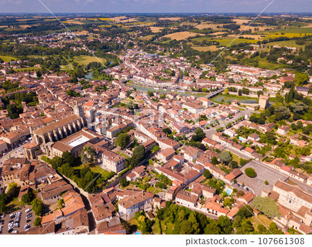 View from drone of Condom cityscape View from drone of Condom cityscape 107661308