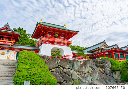Scenery of Suitengu Shrine at Akama Shrine 107662450
