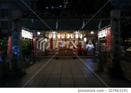 露天神社的參拜殿（大初天神） 107663291