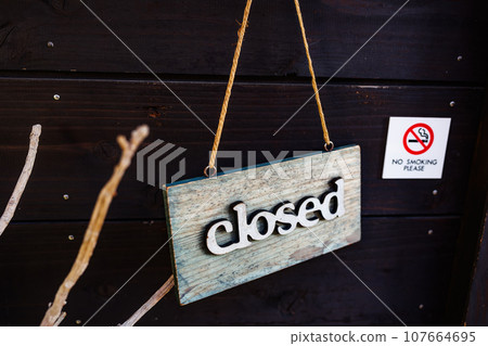 關閉圖像 107664695