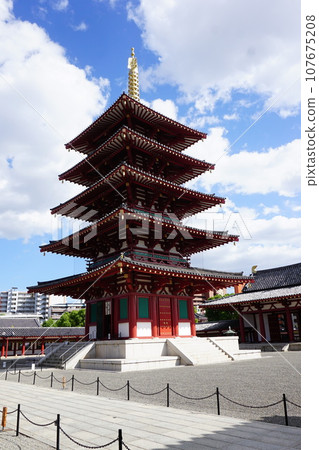 四天王寺的五層寶塔 四天王寺的五層寶塔 107675208
