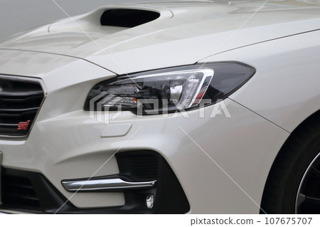 Car headlight image Car headlight image 107675707