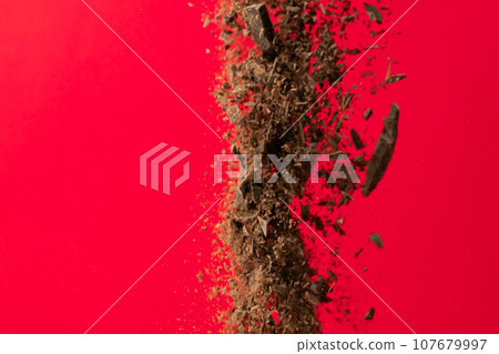 drop chocolate 107679997