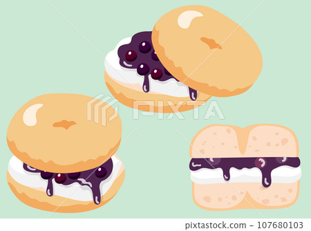 Blueberry jam and cream cheese bagel sandwich 107680103
