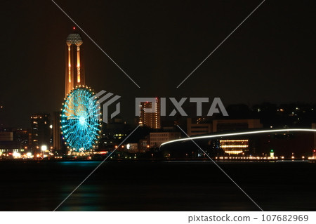 Shimonoseki Kaikyo Yume Tower and Ferris wheel of Kaikyokan Shimonoseki Kaikyo Yume Tower and Ferris wheel of Kaikyokan 107682969